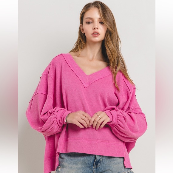 02 Boho Seam Detail V-neck Knit Top - Picture 3 of 5